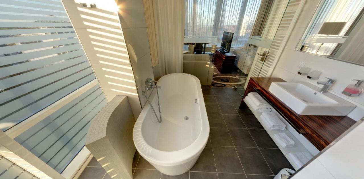 Business-Hotel Artes Chemnitz  Exteriér fotografie